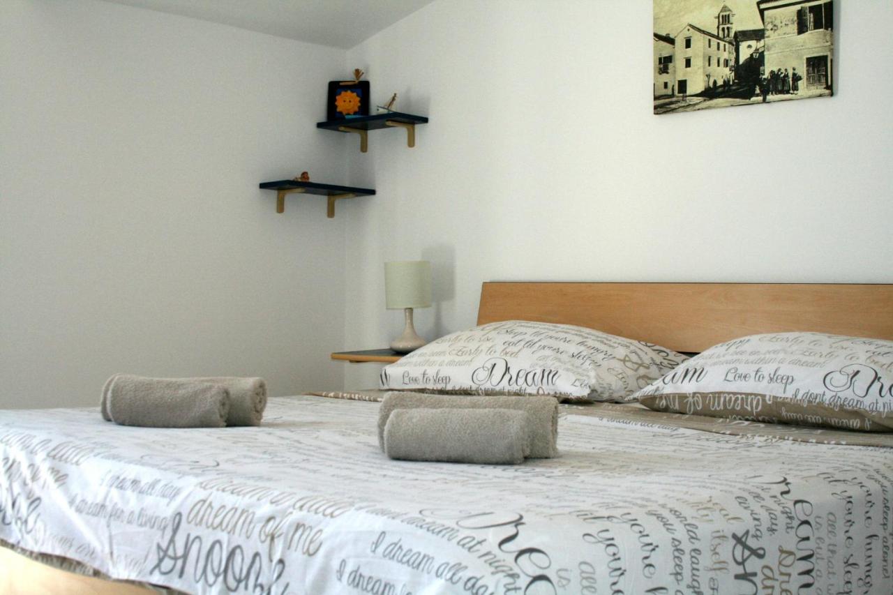 Apartment - Split Level