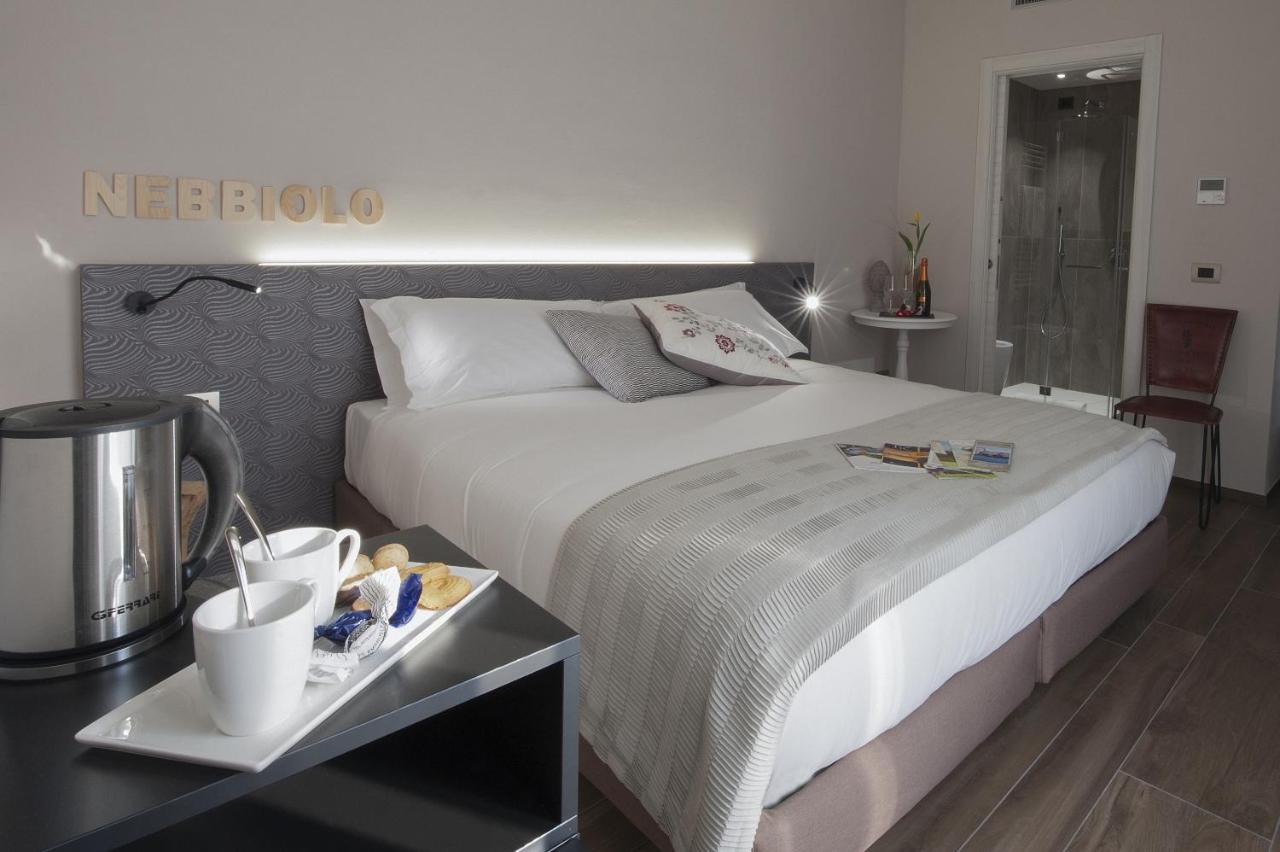 Double or Twin Room with Private Bathroom