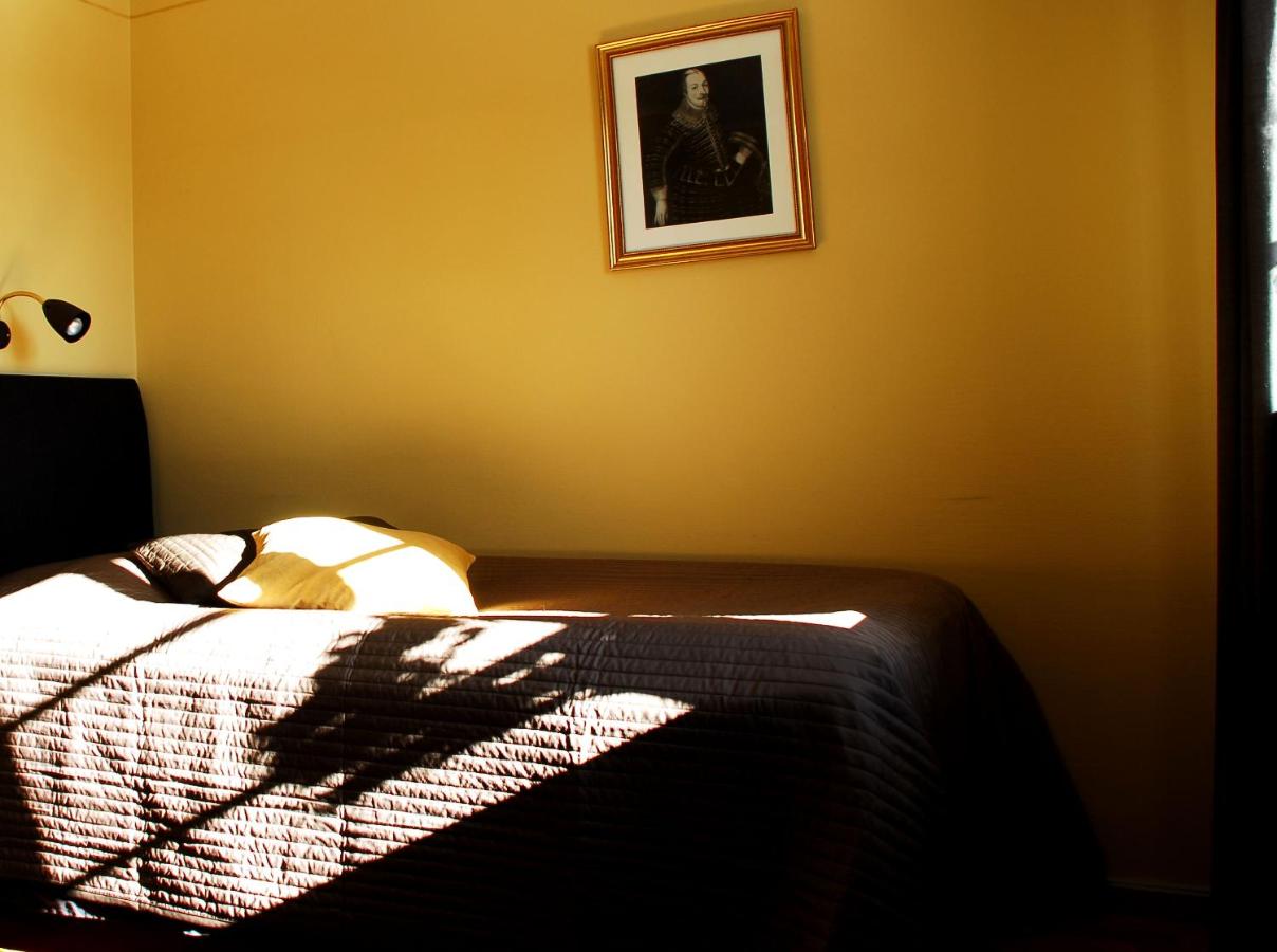 Camera Doppia con Letti Singoli