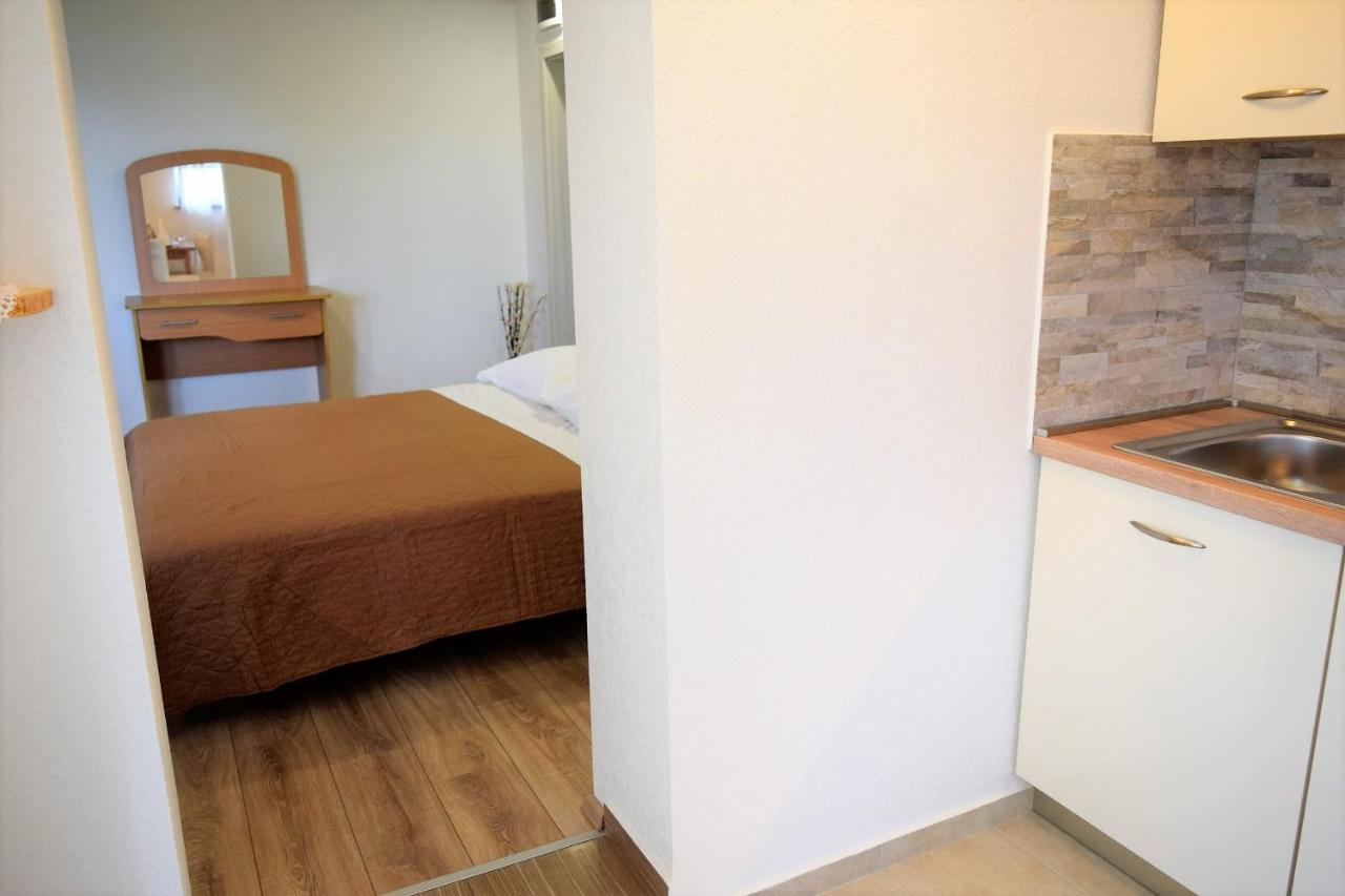Studio-Apartment mit Meerblick