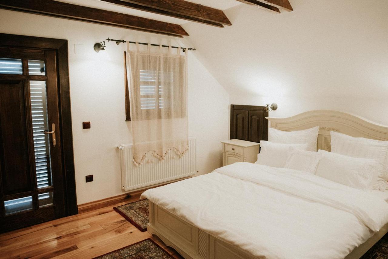 Habitación Doble con vistas al jardín