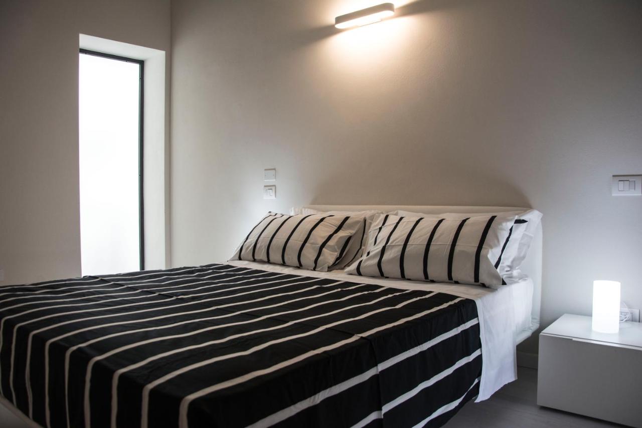 One-Bedroom Penthouse Apartment