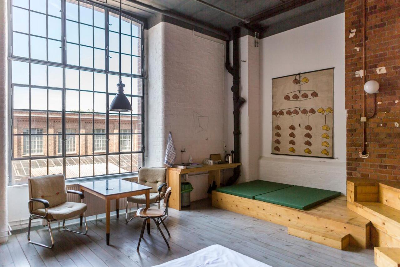 Apartment 3
