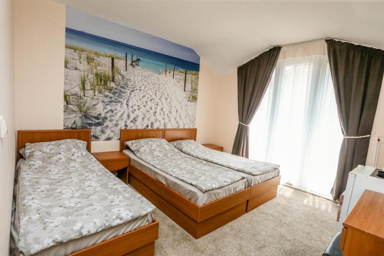 Triple Room with Terrace