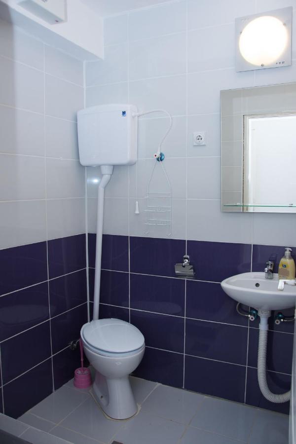 Chambre Double ou Lits Jumeaux avec Salle de Bains Privative