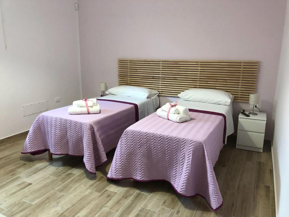 Triple Room with Private Bathroom