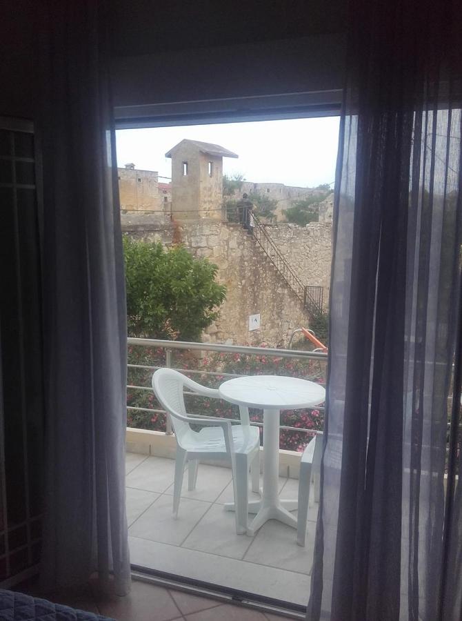 Triple Room with View