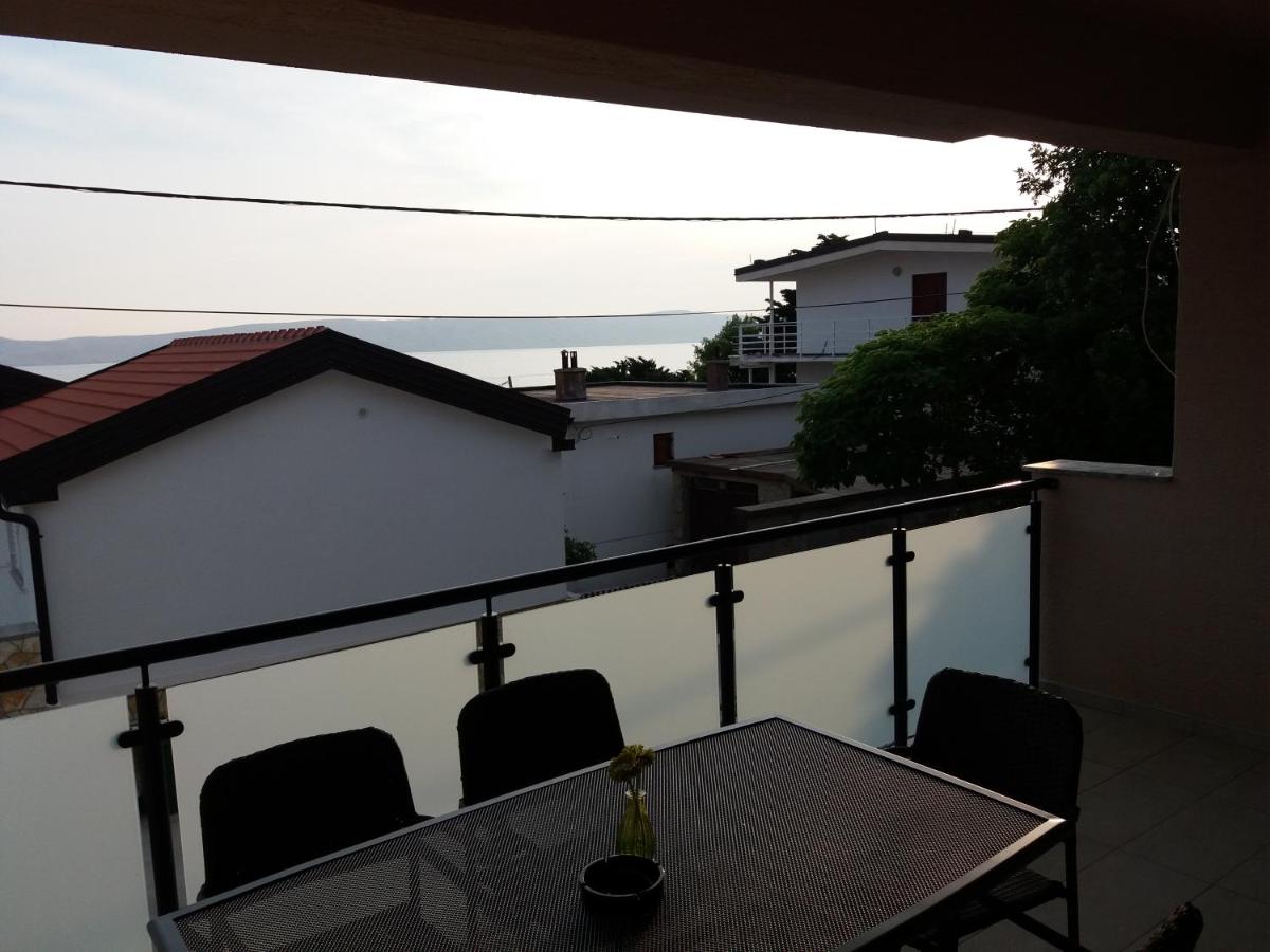 Apartment mit Meerblick