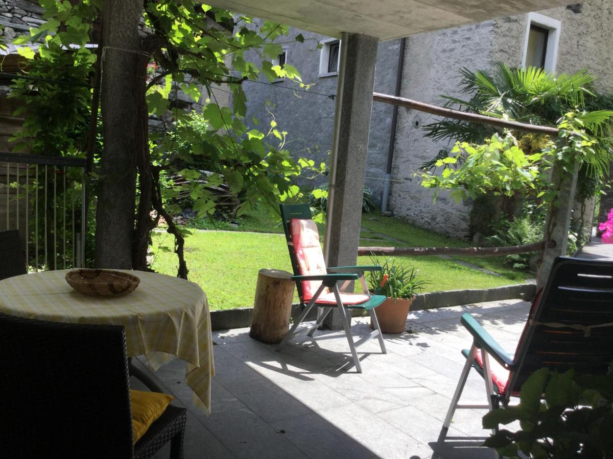 Ca Evelina - B&B Maggia