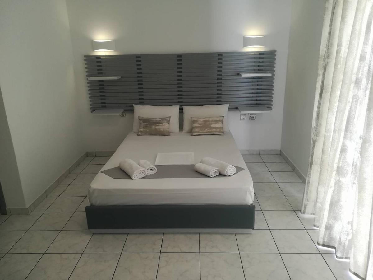 Deluxe Double Room with Balcony and Sea View