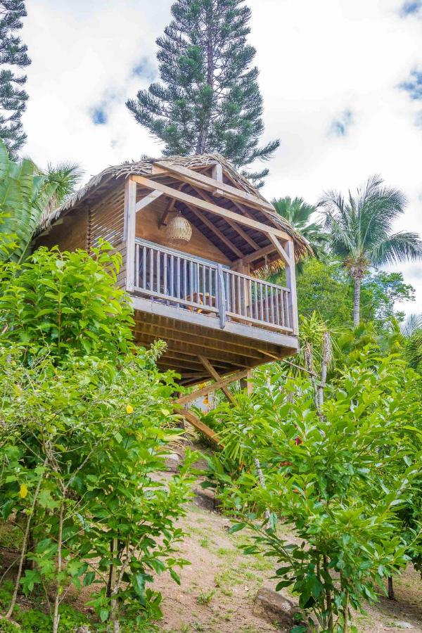 Bungalow with Balcony and Sea View (sans cuisine)