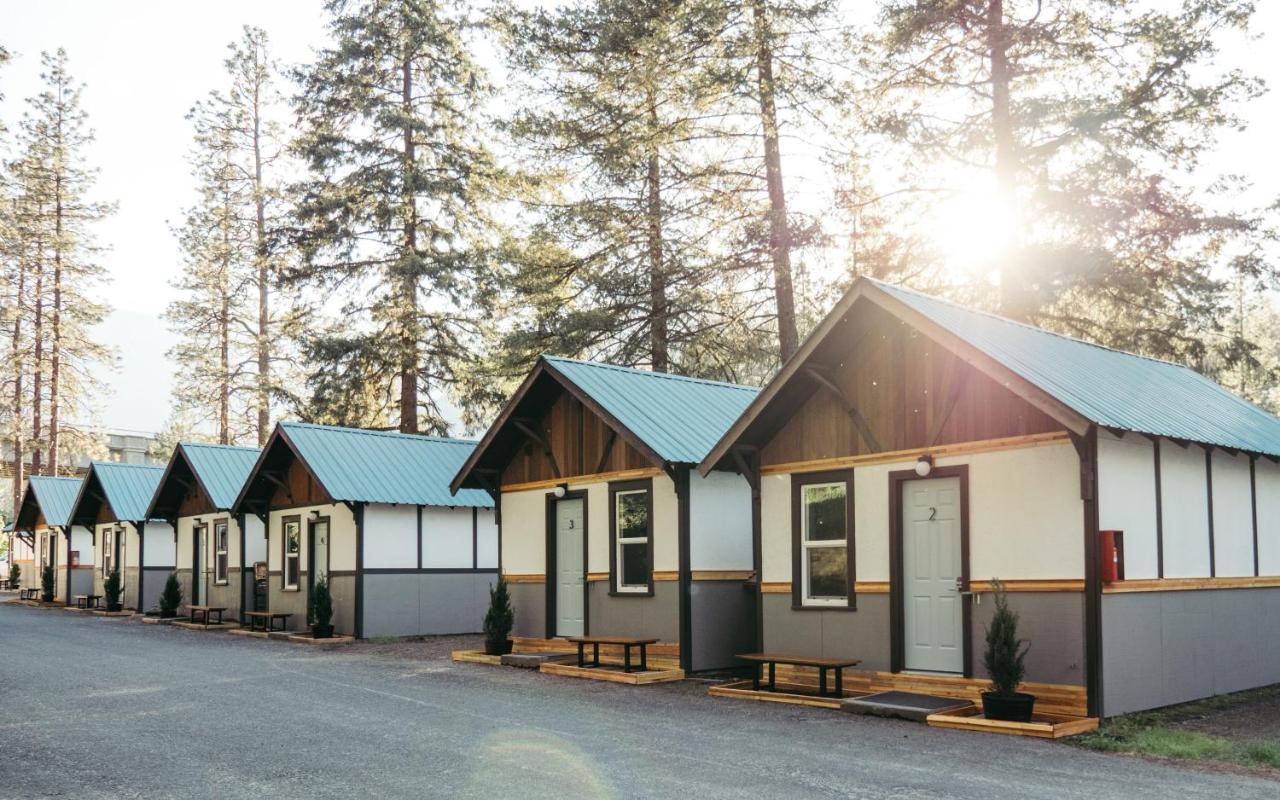 LOGE Leavenworth Riverside - B&B
