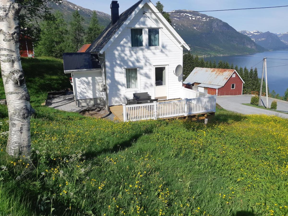 B&B Viksdalen - Haukedalen Feriehus - Bed and Breakfast Viksdalen