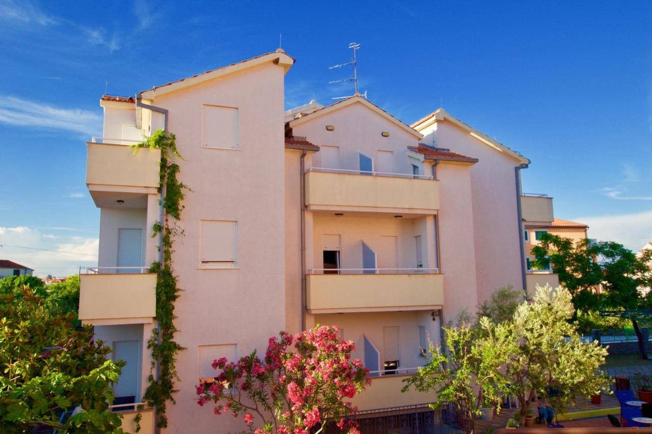 Apartmani HRGA - Bed and Breakfast Vodice