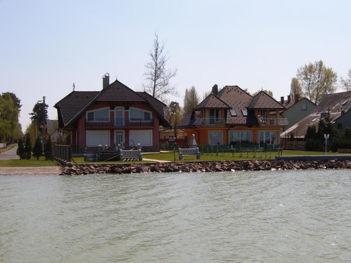 Apartment mit Seeblick