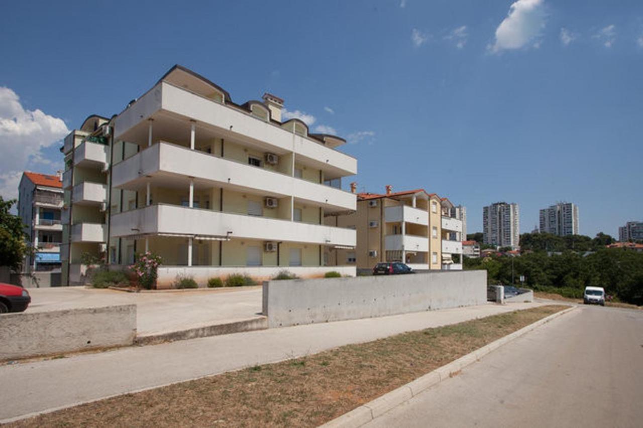 • Lungomare Beach Apartment Pula • - Ferienwohnung