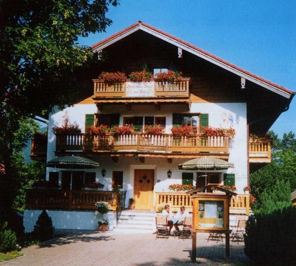 B&B Bad Wiessee - Gästehaus Baier am Bad - Bed and Breakfast Bad Wiessee