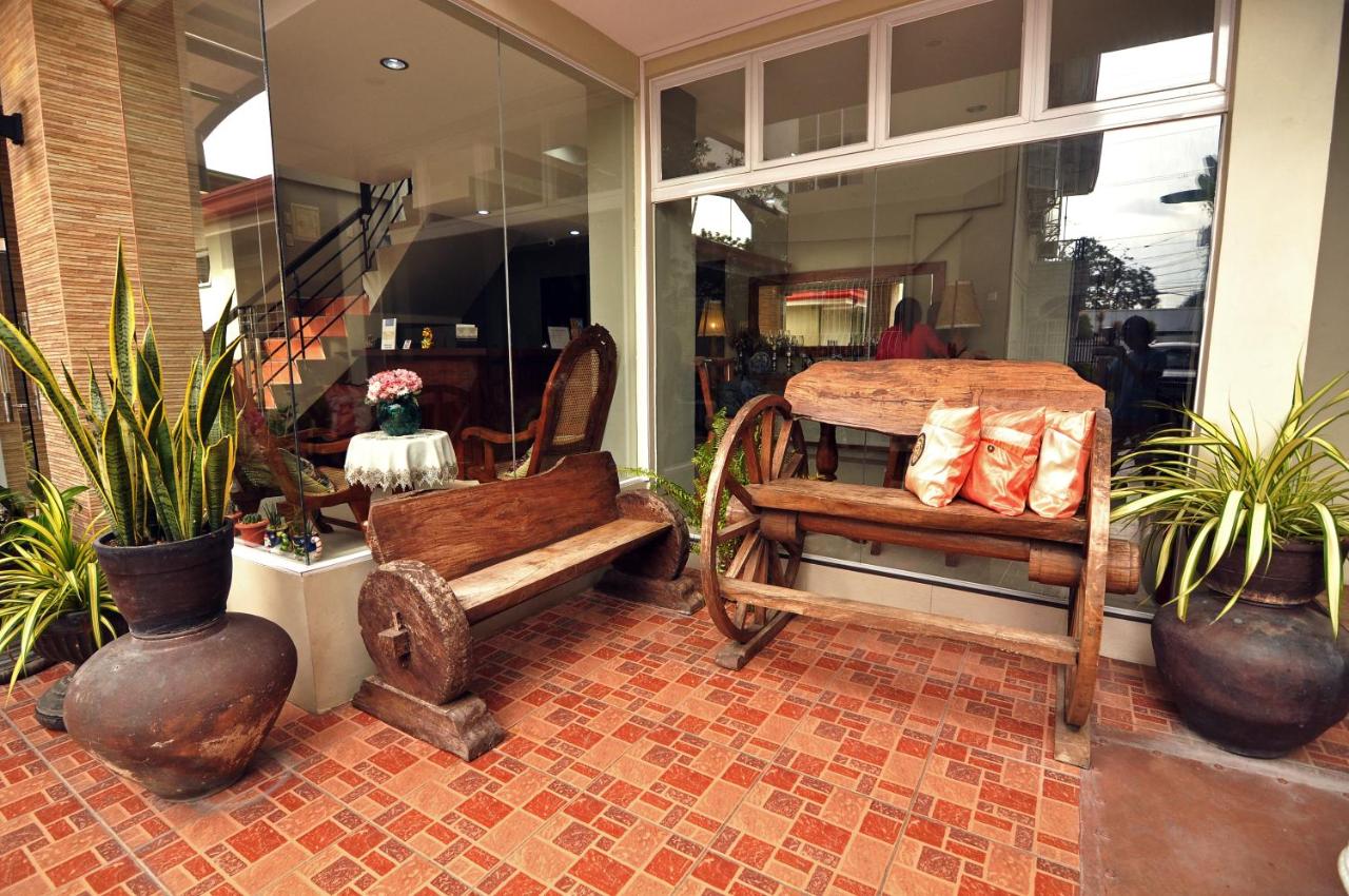 B&B Tagbilaran - Harbour Gardens Tourist Inn - Bed and Breakfast Tagbilaran