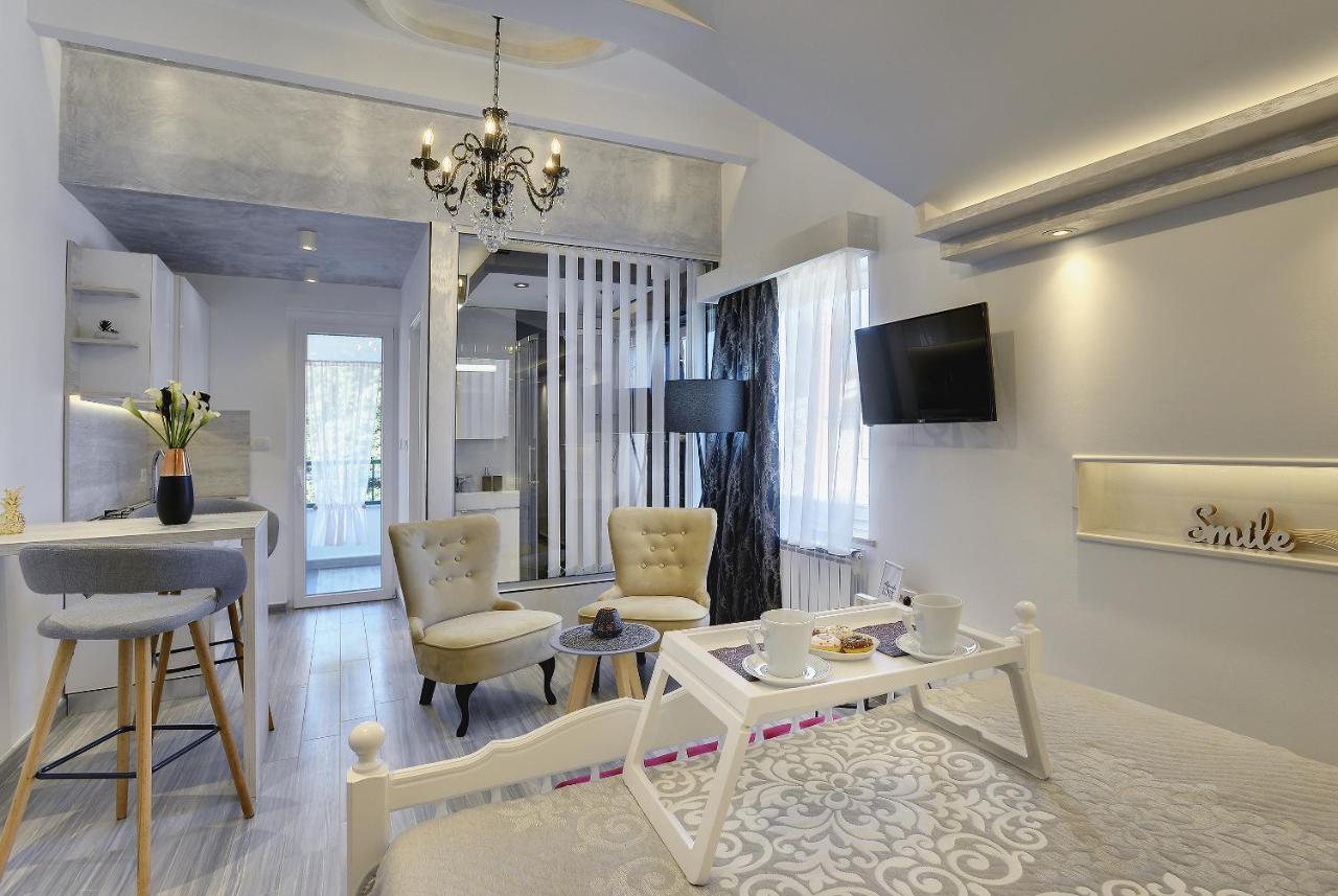 Apartments Zanetti 2 - Bed and Breakfast Pula