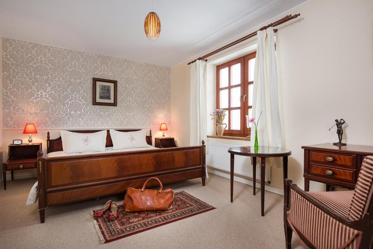 Camera Matrimoniale con Bagno Privato Esterno 