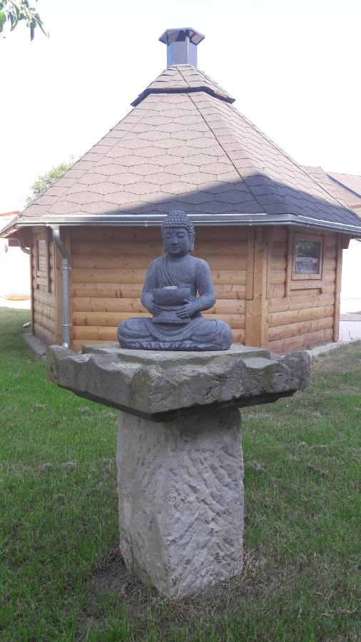 Ferienwohnung Gänseblümchen - Chambres d’hôtes Wartenburg