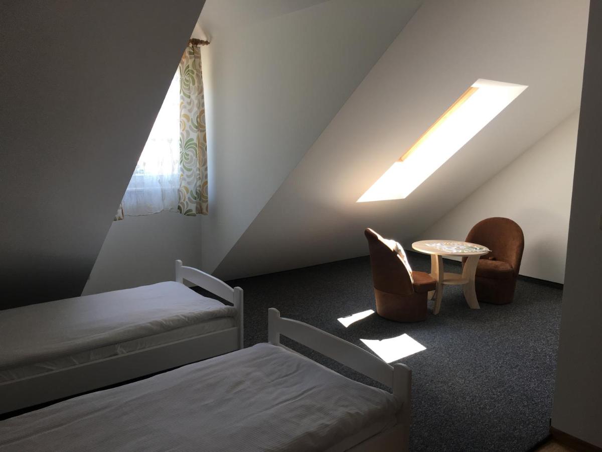 Deluxe Doppel-/Zweibettzimmer