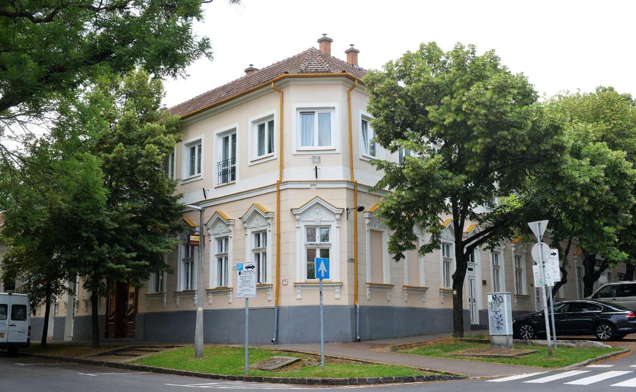 Villa Bohemia - B&B