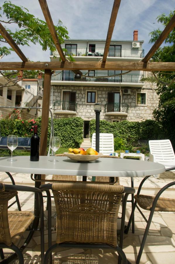 Apartmani Bartulović - B&B