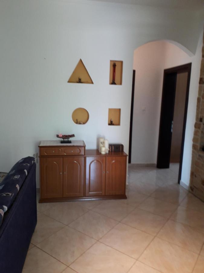 Villa Erasmia - Chambres d’hôtes Dékarcho