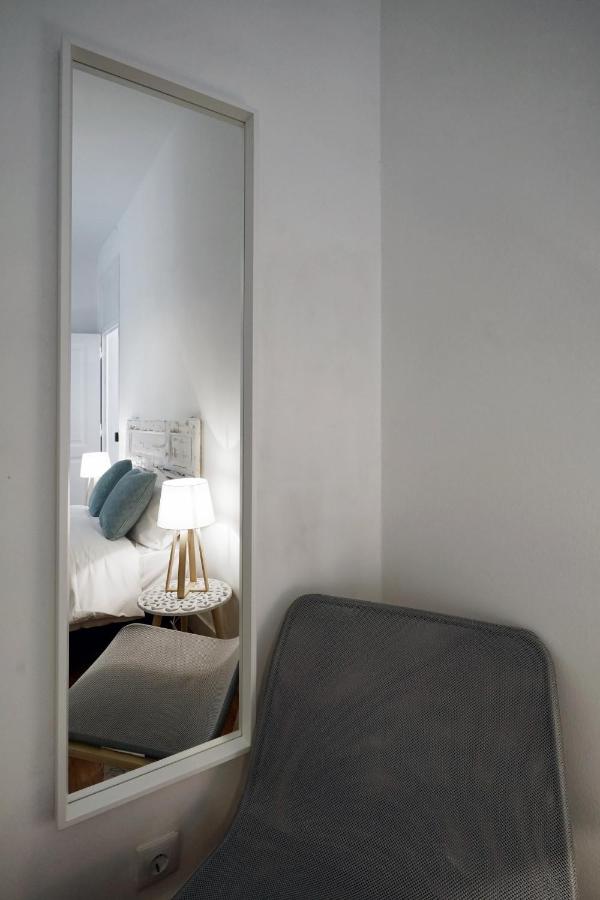 Standard Double Room with Shared Bathroom