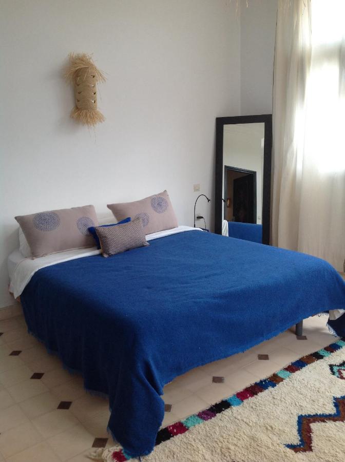 Chambre Lit King-Size - Vue sur Piscine 