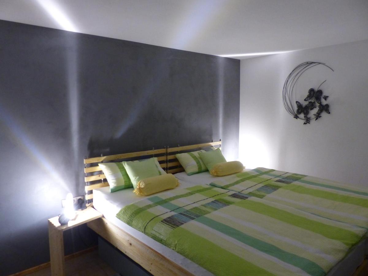 B&B Heimsheim - Ferienwohnung Heimsheim - Bed and Breakfast Heimsheim