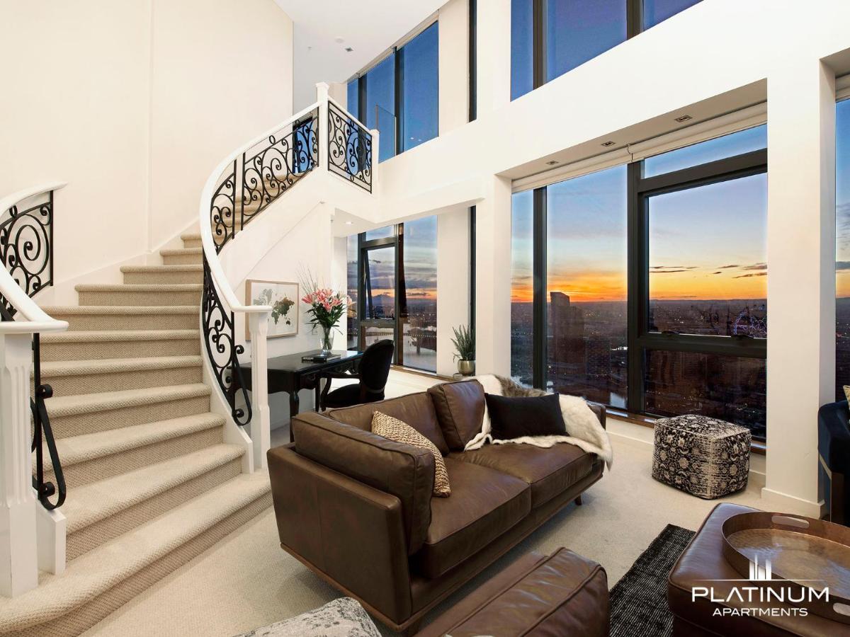 B&B Melbourne - Platinum Luxury Stays at The Victoria Rooftop Penthouse - Bed and Breakfast Melbourne