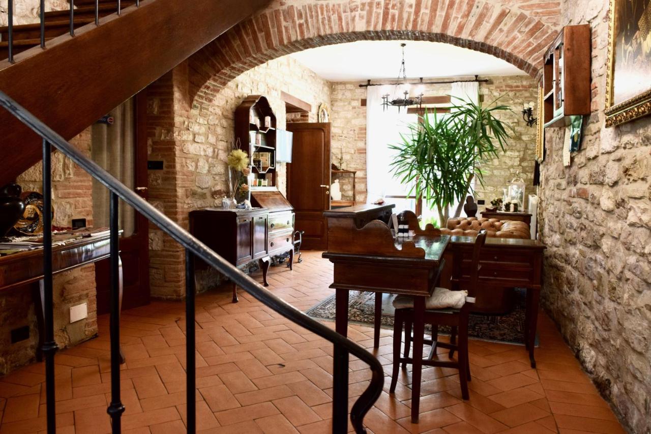 B&B Gubbio - Residenza Le Logge - Bed and Breakfast Gubbio