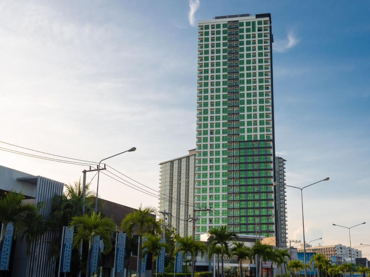Dusit Grand Condo View - B&B