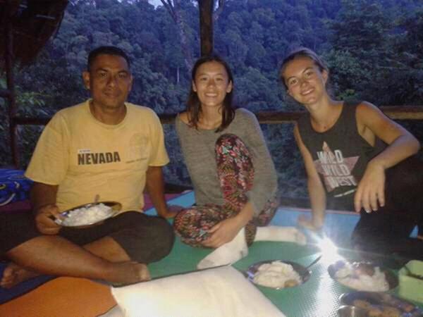 ORANGUTANTREKSUMATRA & LOVELY JUNGLE LODGE only book IF you are treking with us - B&B