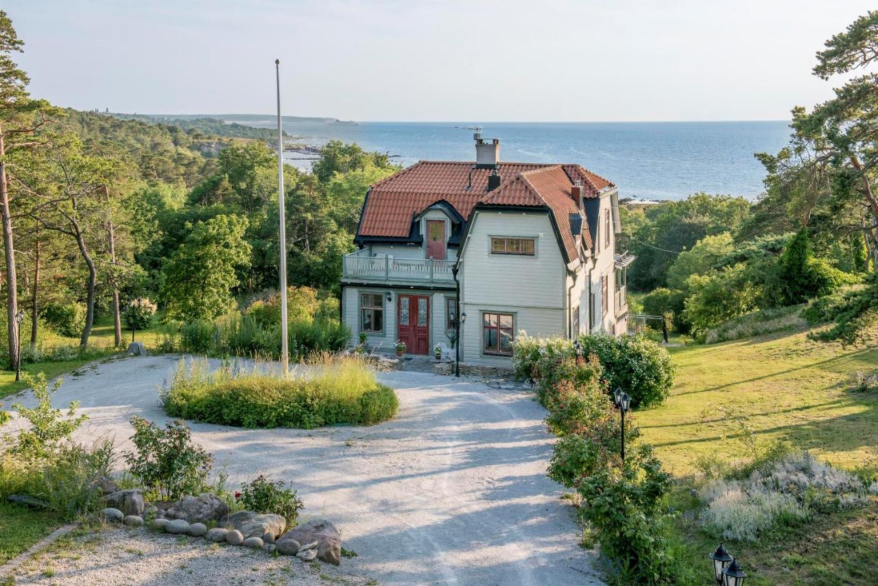 B&B Visby - Villa Lullyhill - Bed and Breakfast Visby