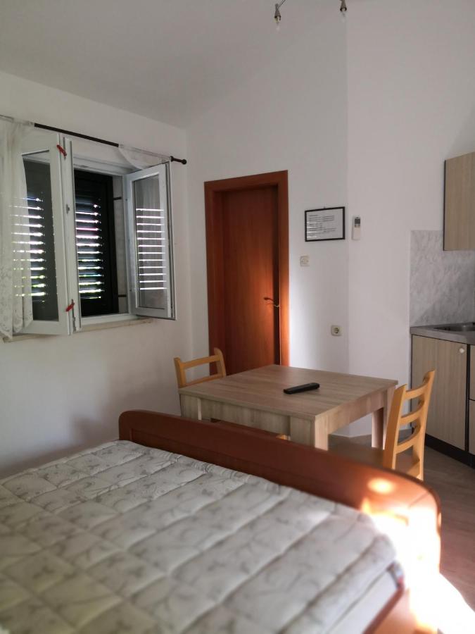 Apartamento Estudio con terraza