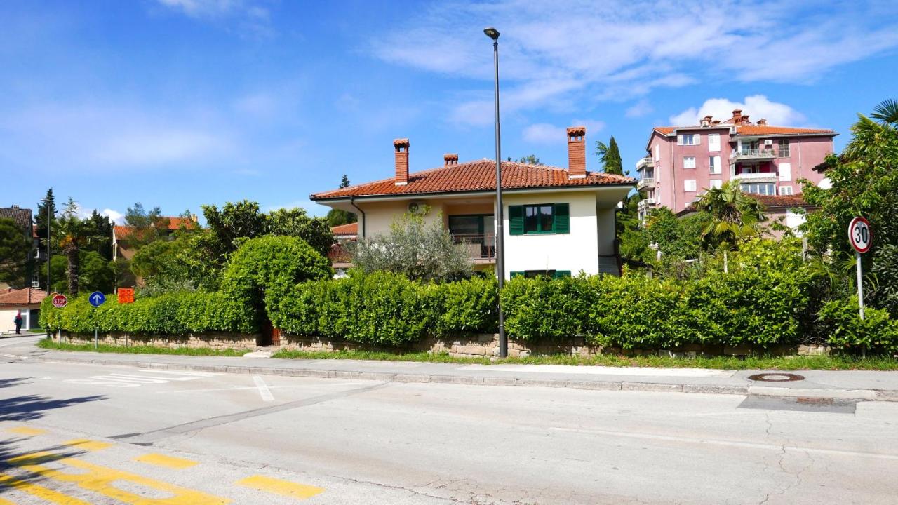 Apartment mit Terrasse