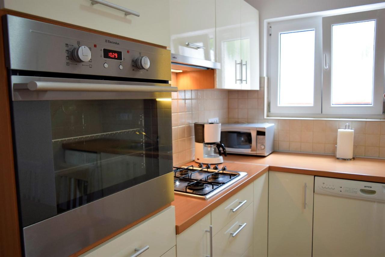 Sunnyy Beacch Apartments - B&B Rab