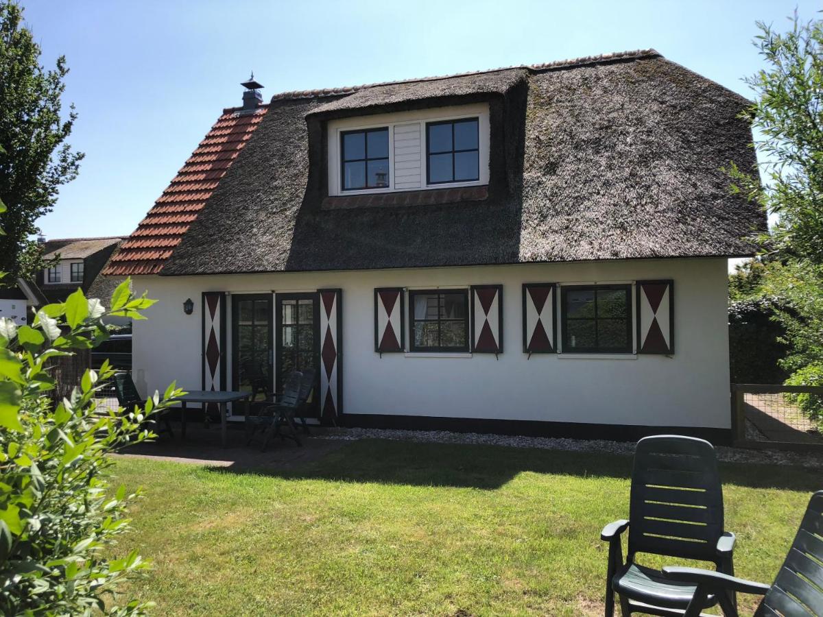 B&B Callantsoog - Villa Buiten 53 - Bed and Breakfast Callantsoog