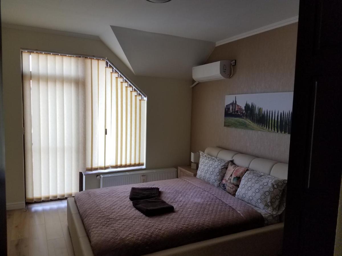 B&B Oradea - La Siesta Apartments Oradea - Bed and Breakfast Oradea