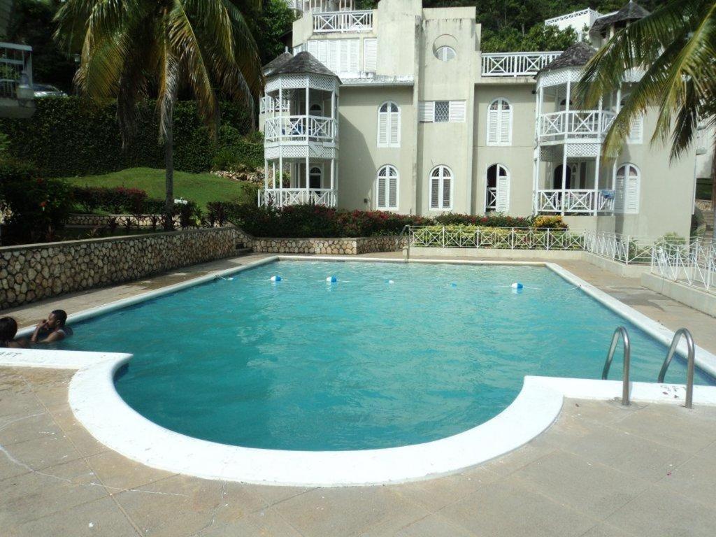 B&B Ocho Rios - Chill on the Hill - Bed and Breakfast Ocho Rios