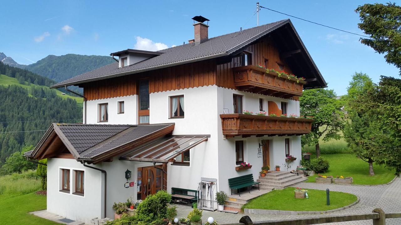 B&B Liesing - Gästehaus Ortner - Bed and Breakfast Liesing