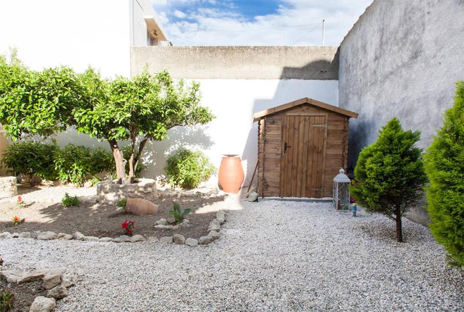 Old Stone House Archanes Bedandbreakfast eu old-stone-house-archanes-bedandbreakfast-eu