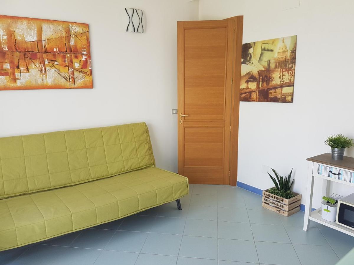 Family Apartment (2 Adults + 2 Children) with Garden View