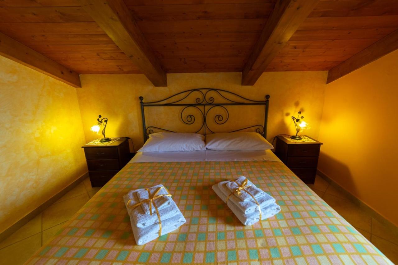 Deluxe tweepersoonskamer met balkon en uitzicht op zee