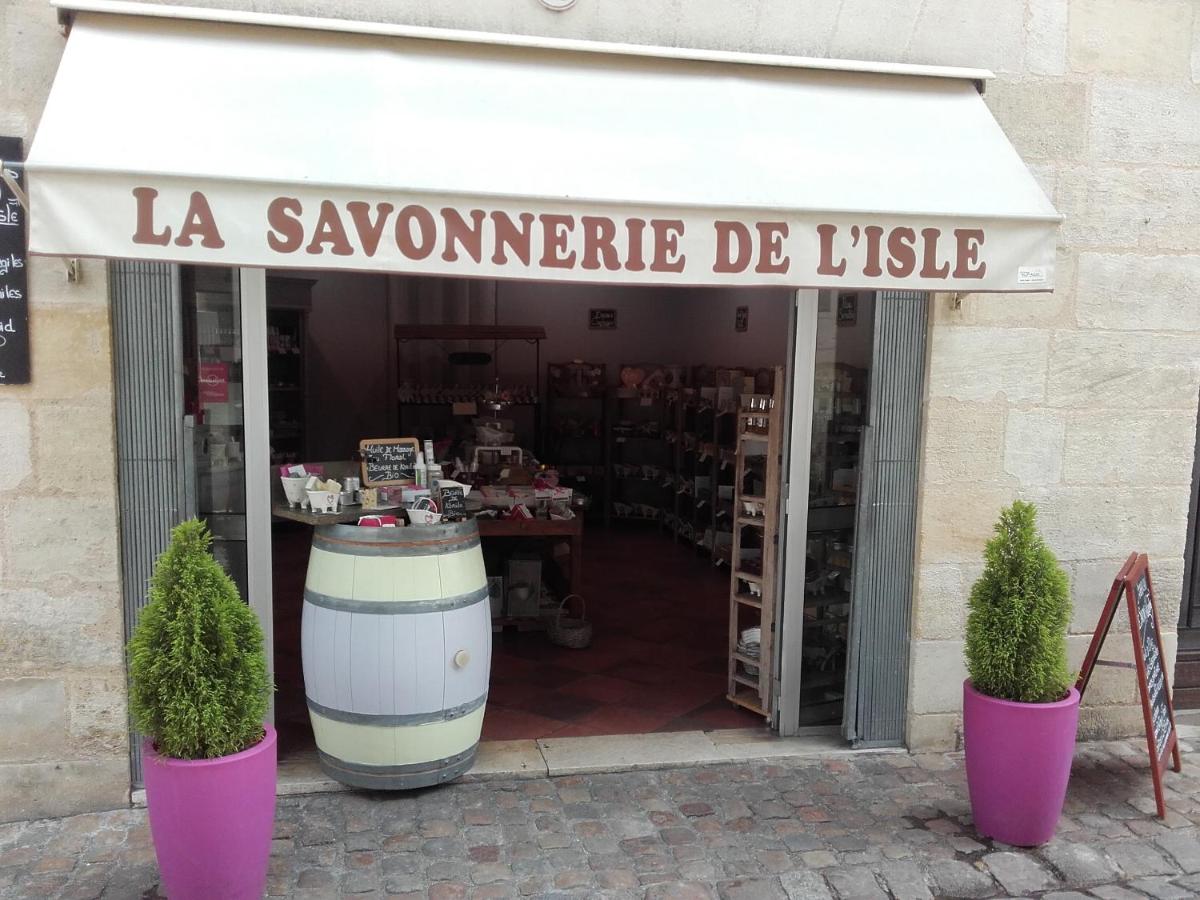 Les Logis des Vignobles Sainte Emilion en Duplex n 1 avec terrasse - B&B