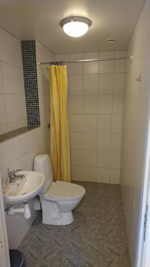 Camera Familiare con Bagno in Comune