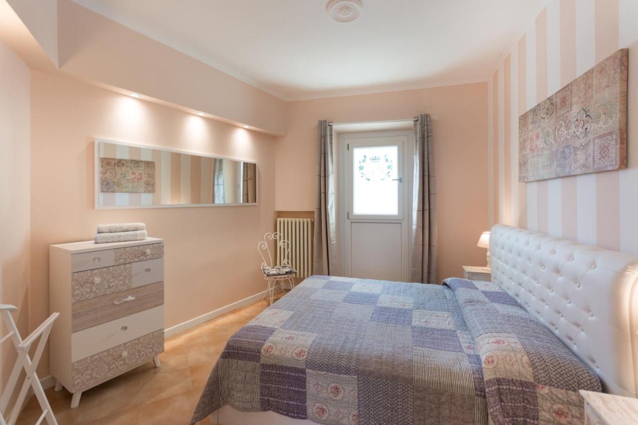 Deluxe Apartment with Private Whirlpool